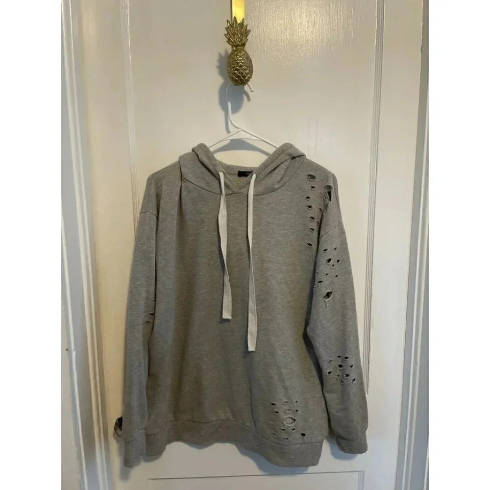 Forever21 Women's Size Medium Grey Distressed Hooded Sweater
